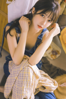 掀美女裙子游戏